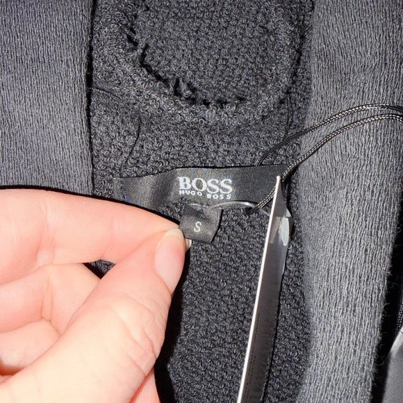 Hugo Boss Charcoal Gray Men's Robe - Picture 4 of 4